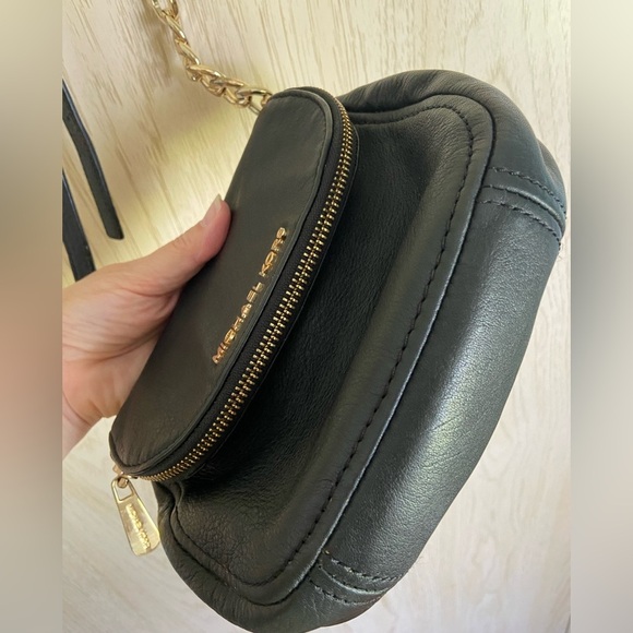 MICHAEL KORS Bedford Black Pebbled Leather Flap Crossbody Bag Purse $178 - Picture 3 of 14